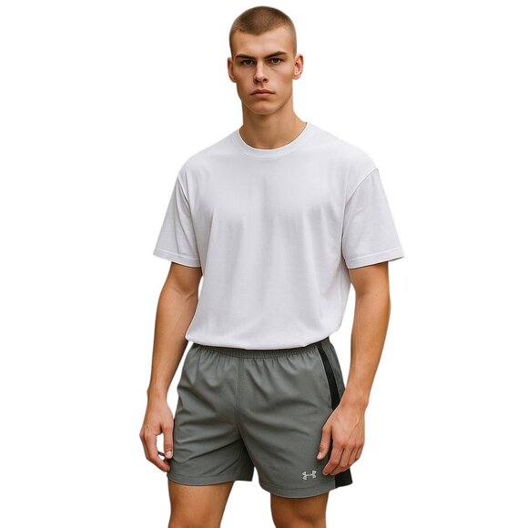 Men's Under Armour Launch Athletic Shorts 5" Size 2XL NWT - Picture 1 of 7